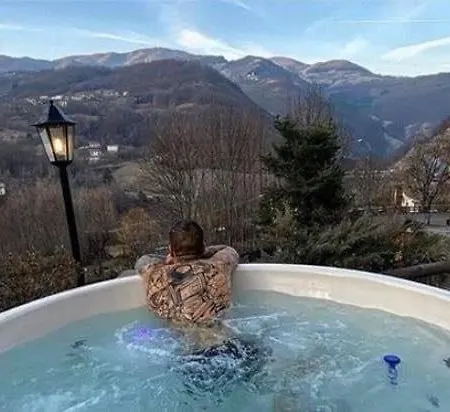 Casa Benassi ,Room&Suite , Con Zona Benessere * Riolunato