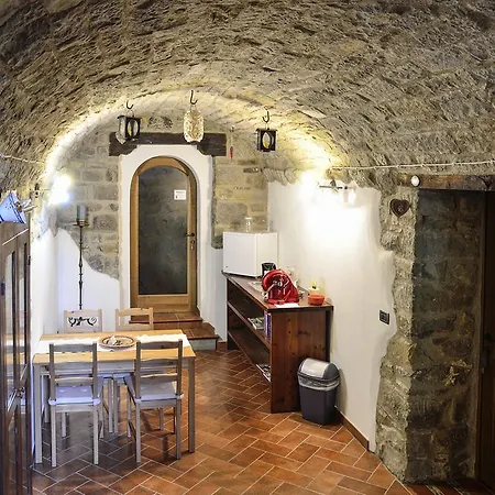 לינה וארוחת בוקר R&b Casa Benassi 3*