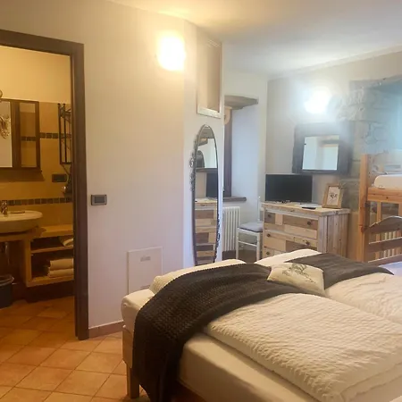 R&b Casa Benassi Bed & Breakfast 3*
