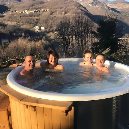 Casa Benassi ,room&suite , Con Piscina *